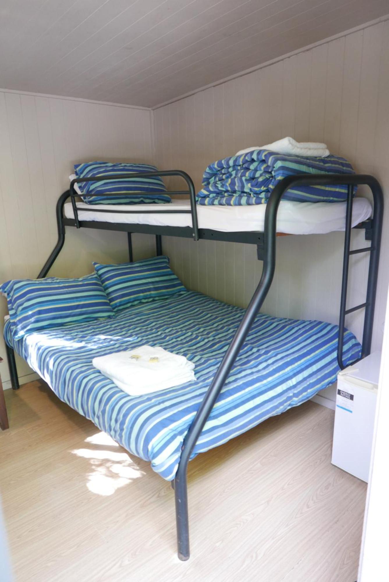 Ahipara Holiday Park Room photo